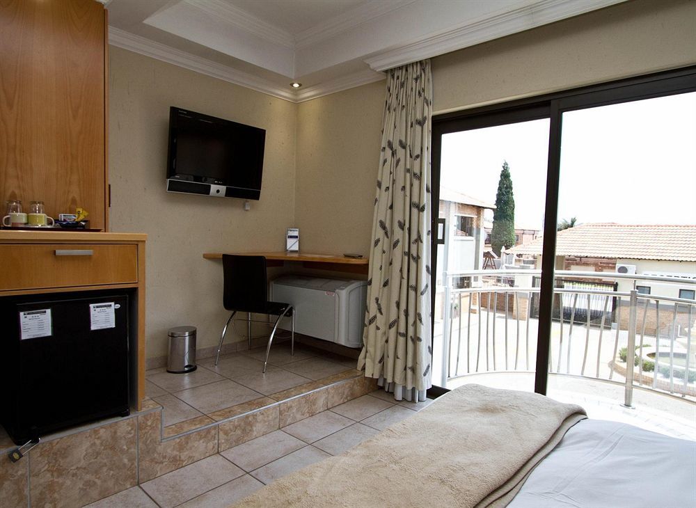 Europrime Hotel Boksburg Kültér fotó